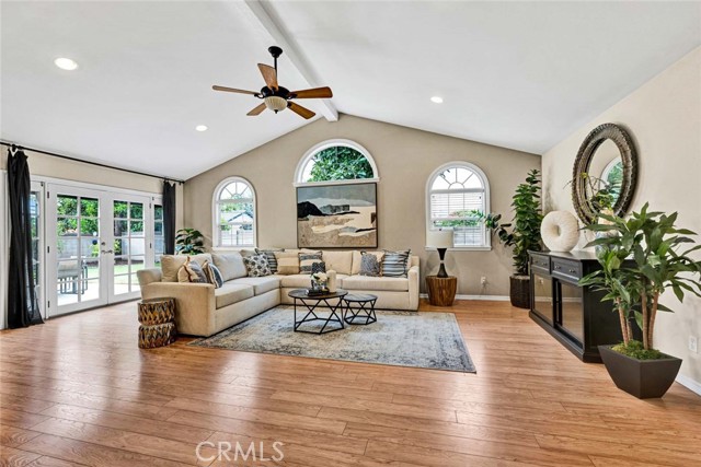 MLS #OC25252576 image #20