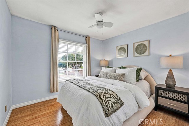 MLS #OC25252576 image #29