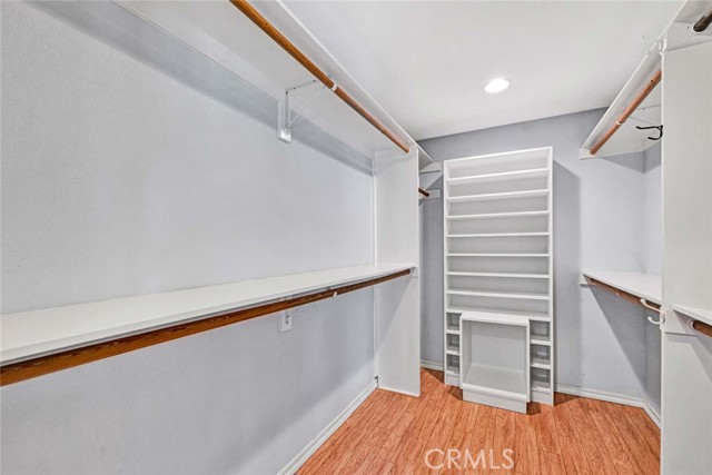 MLS #OC25252576 image #36