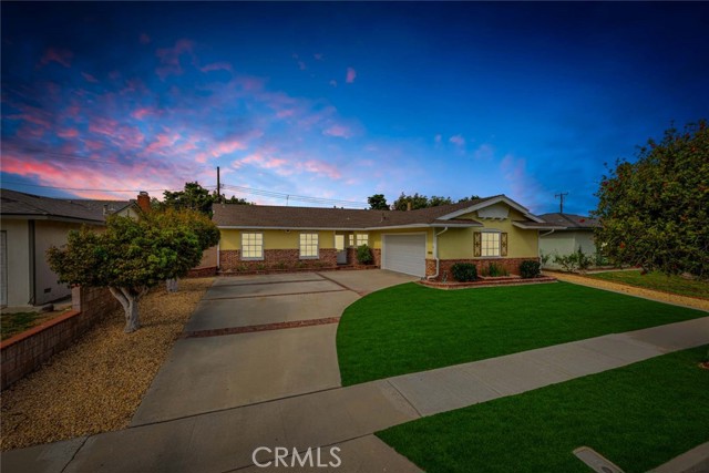 MLS #OC25252576 image #47