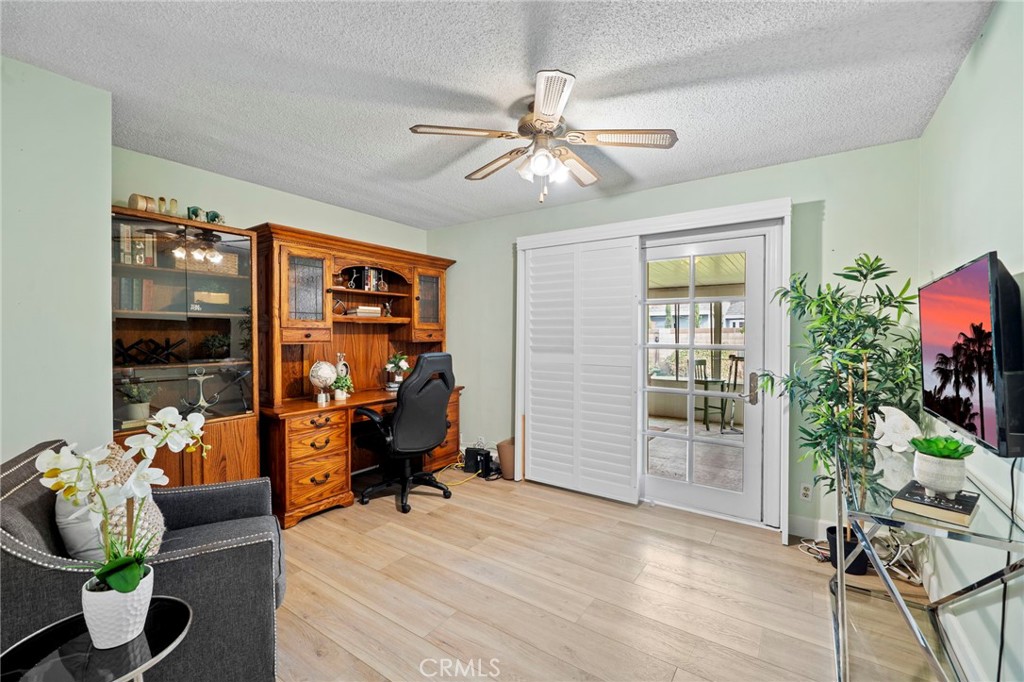 MLS #OC25252577 image #14