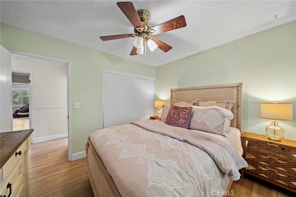 MLS #OC25252577 image #19