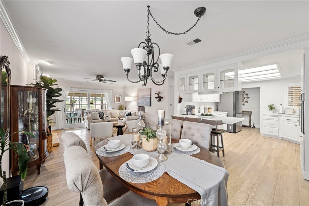 MLS #OC25252577 image #7