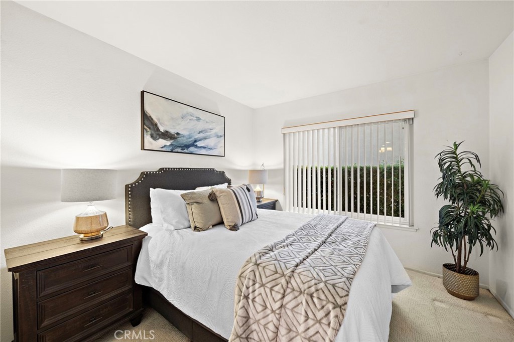 MLS #OC25252581 image #21