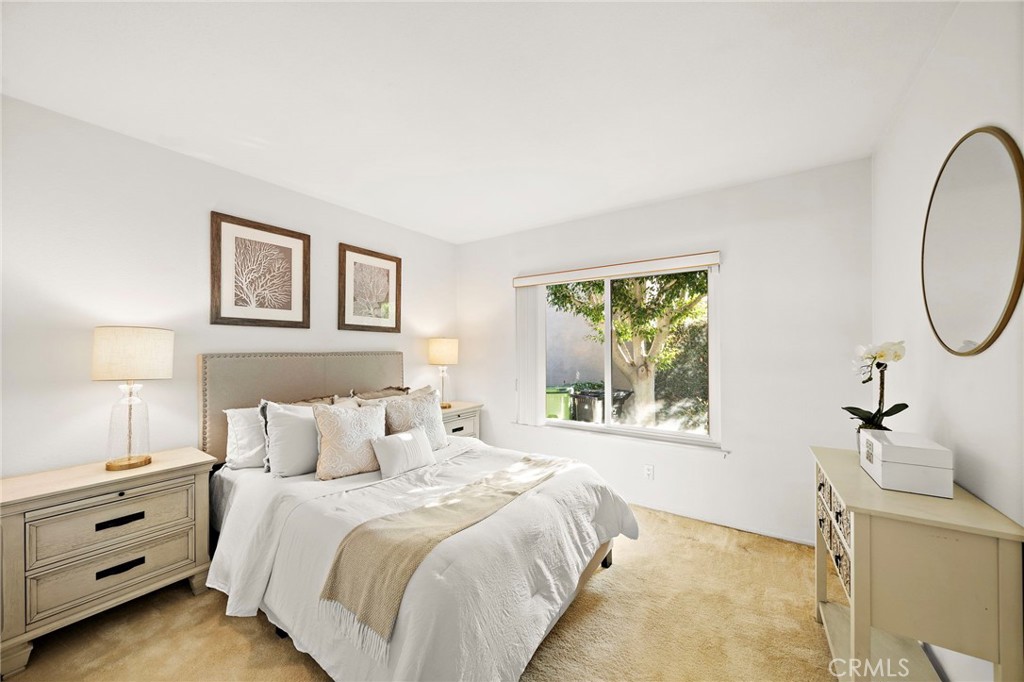 MLS #OC25252581 image #25