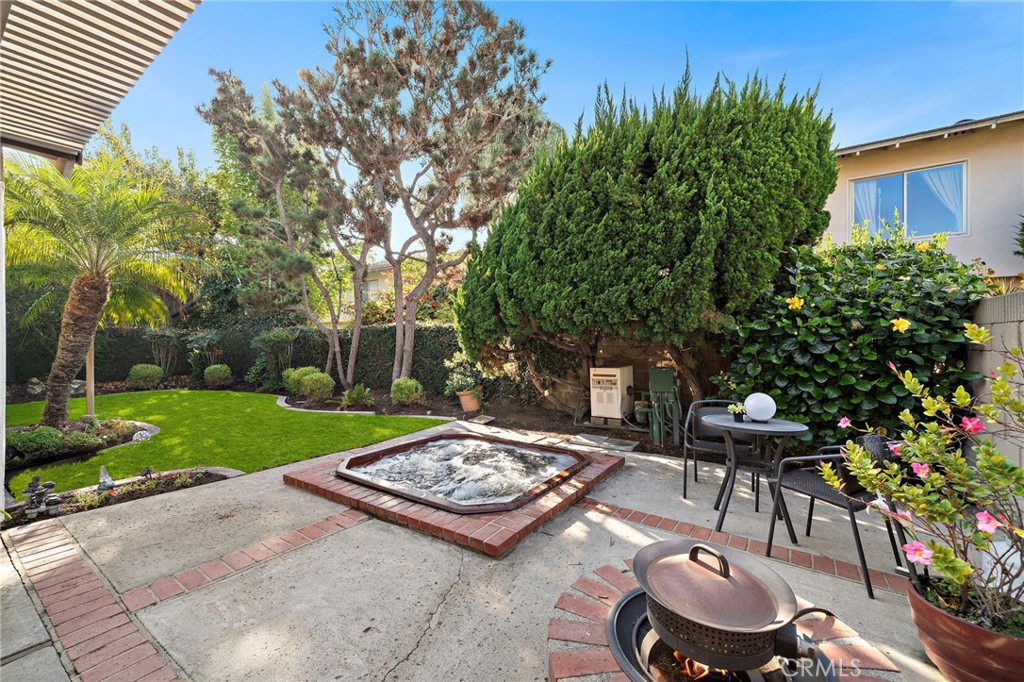 MLS #OC25252581 image #30