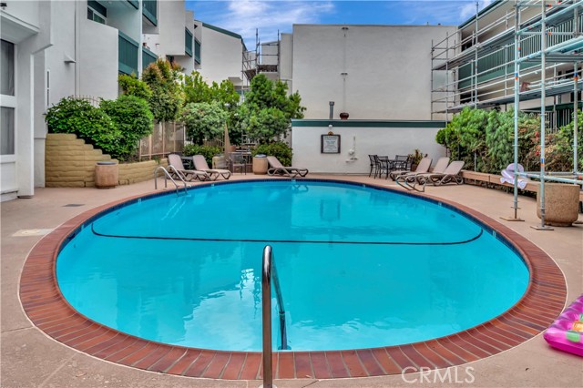 MLS #OC25252591 image #10