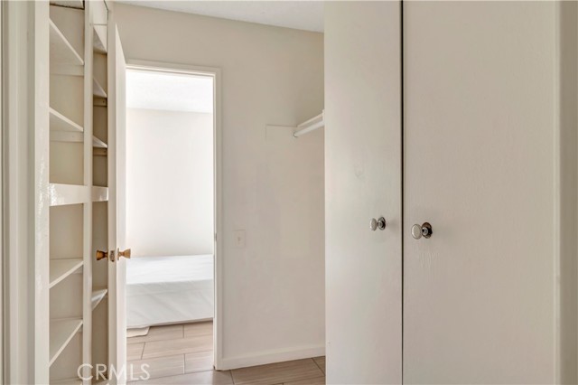 MLS #OC25252591 image #22