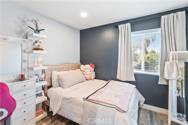 MLS #OC25252595 image #13