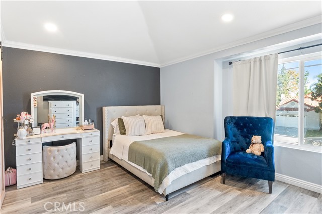 MLS #OC25252595 image #15