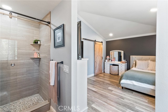 MLS #OC25252595 image #18