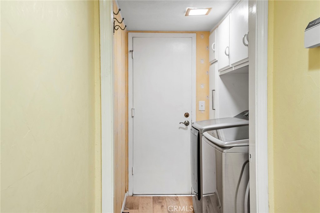 MLS #OC25252613 image #33