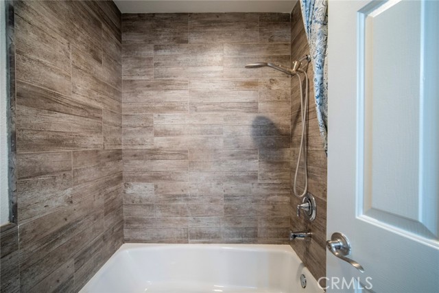 MLS #OC25252660 image #13