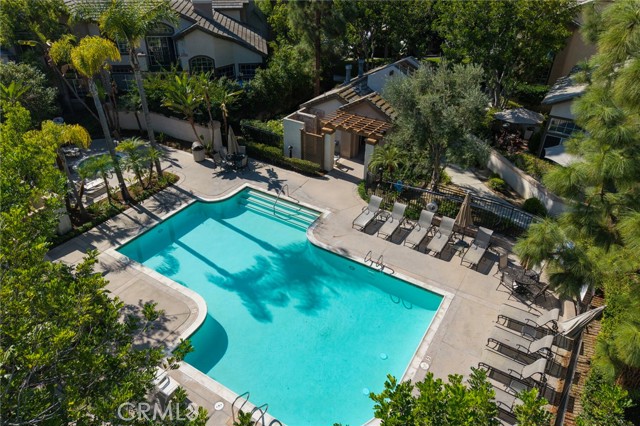 MLS #OC25252660 image #24