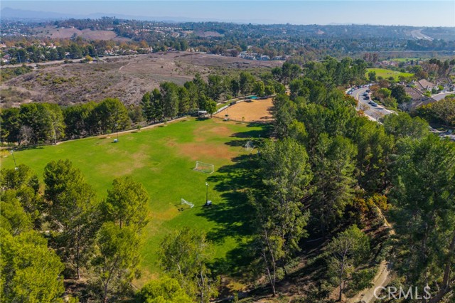 MLS #OC25252660 image #25