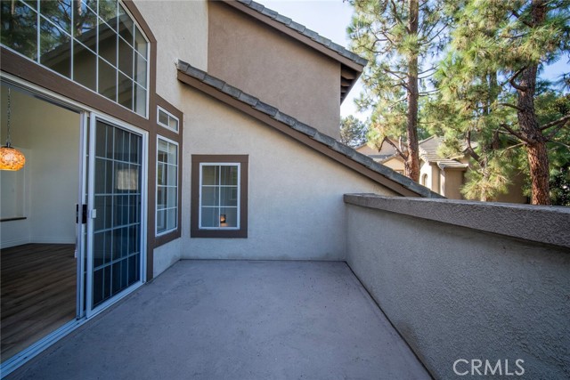 MLS #OC25252660 image #6