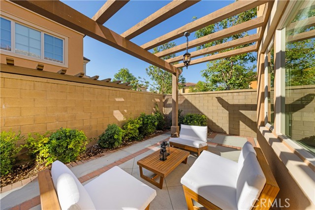 MLS #OC25252665 image #12