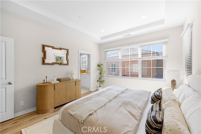 MLS #OC25252665 image #18