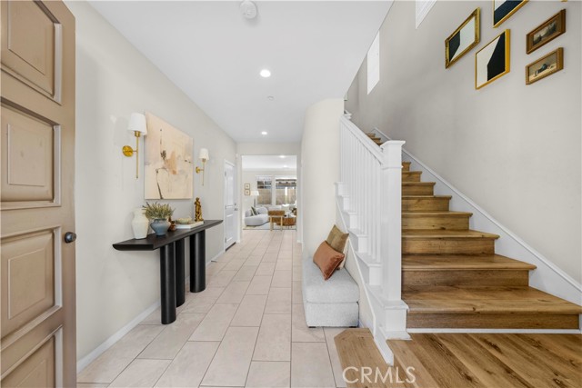 MLS #OC25252665 image #2