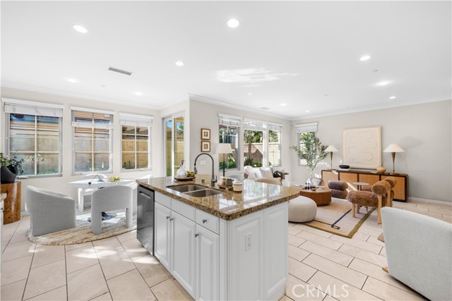 MLS #OC25252665 image #7