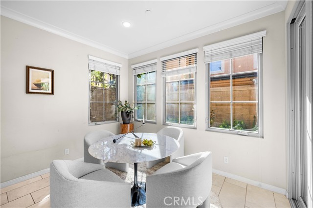 MLS #OC25252665 image #8