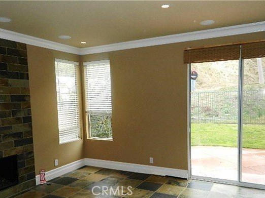 MLS #OC25252677 image #2