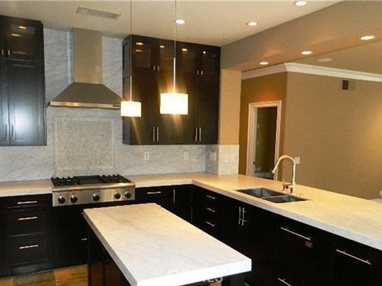 MLS #OC25252677 image #3