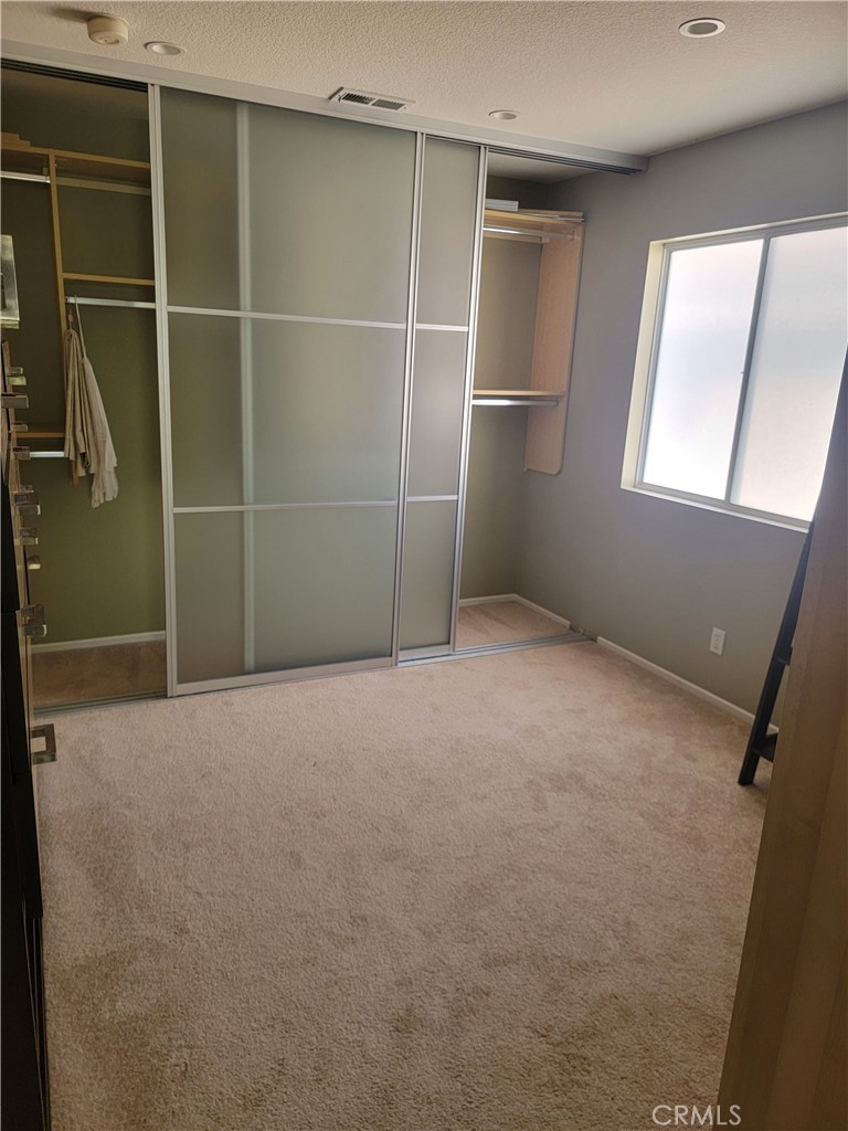 MLS #OC25252677 image #37