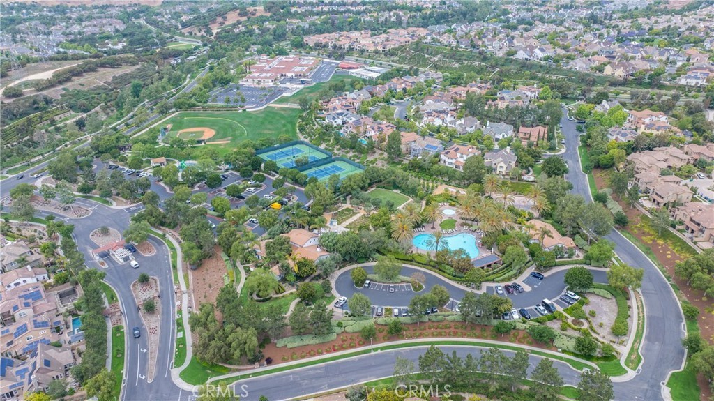 MLS #OC25252692 image #8