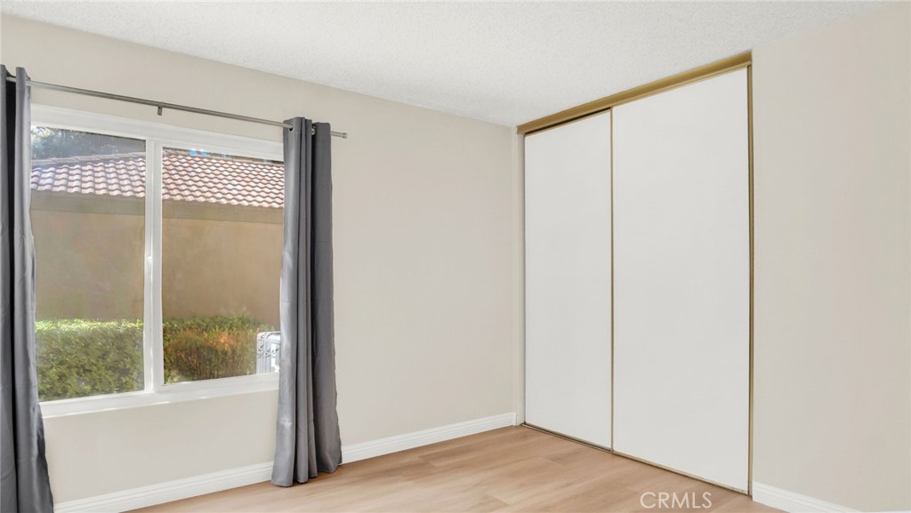 MLS #OC25252700 image #18