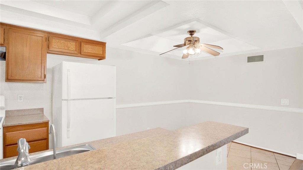 MLS #OC25252700 image #6