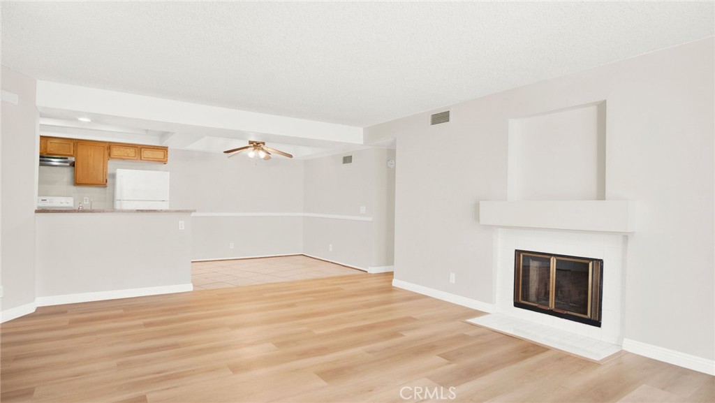 MLS #OC25252700 image #7