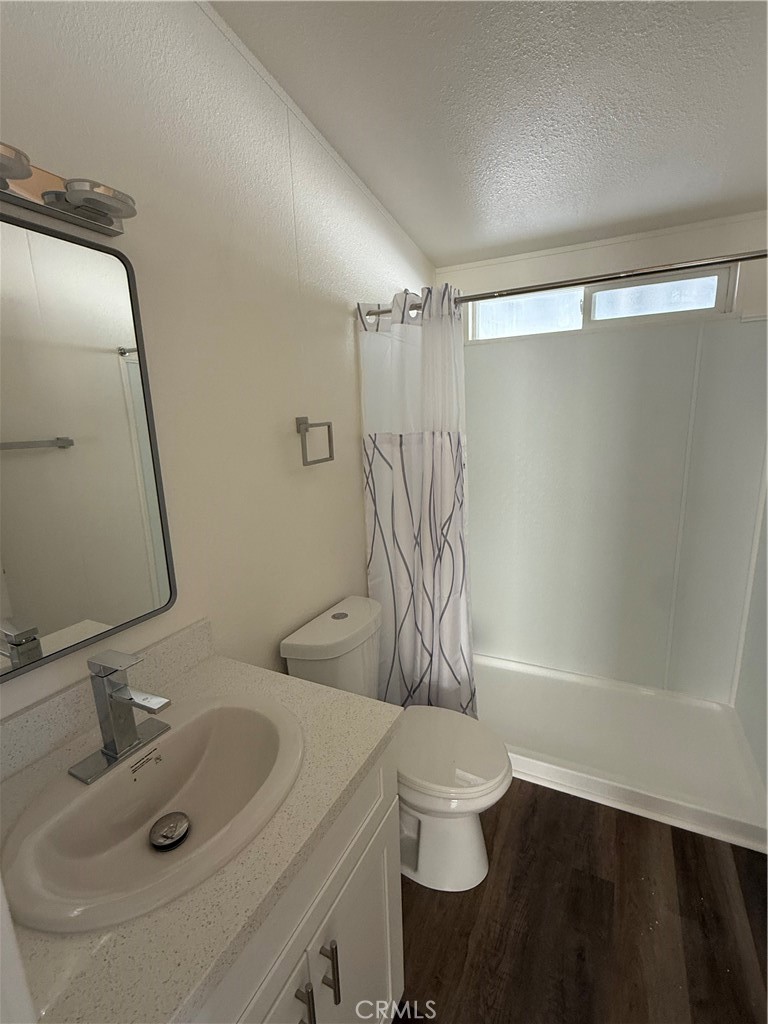 MLS #OC25252724 image #12