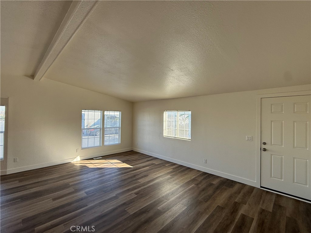 MLS #OC25252724 image #2