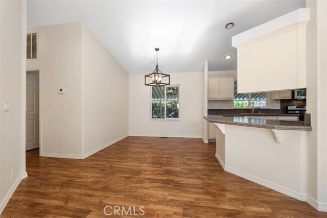 MLS #OC25252846 image #11