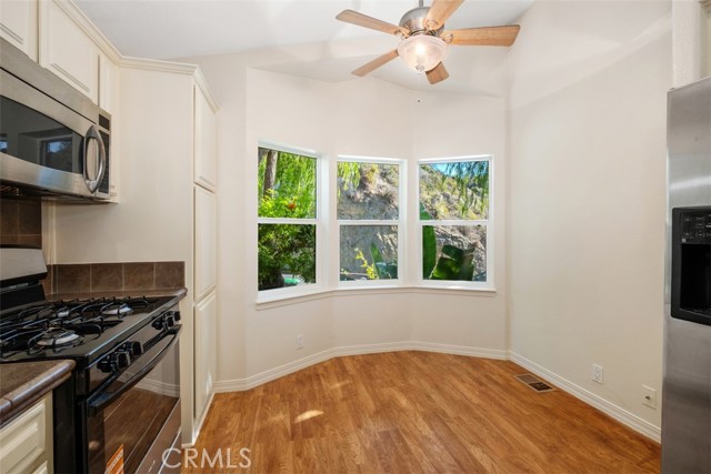 MLS #OC25252846 image #14