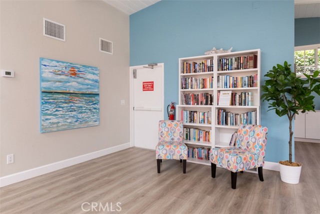 MLS #OC25252846 image #38