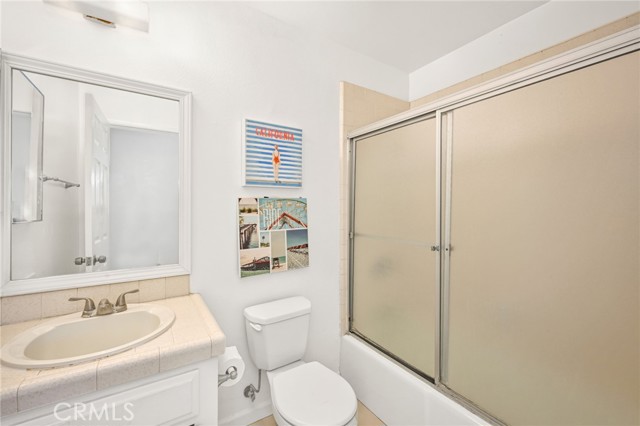 MLS #OC25252893 image #17