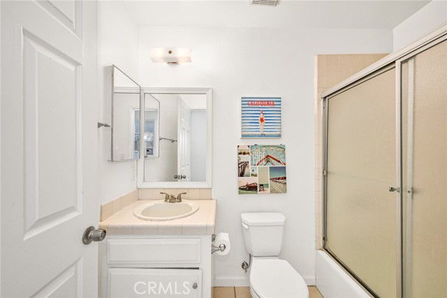 MLS #OC25252893 image #18