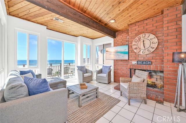 MLS #OC25252893 image #3