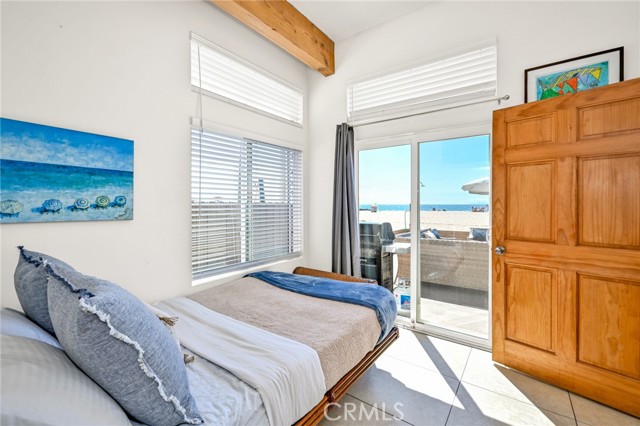 MLS #OC25252893 image #38