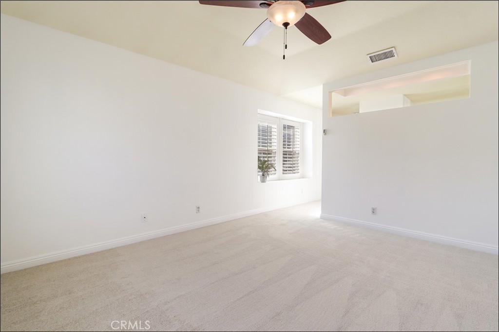 MLS #OC25252895 image #16