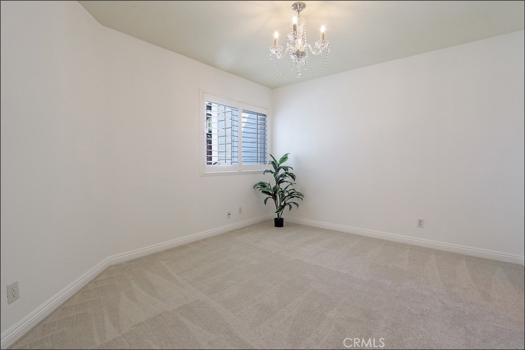 MLS #OC25252895 image #20