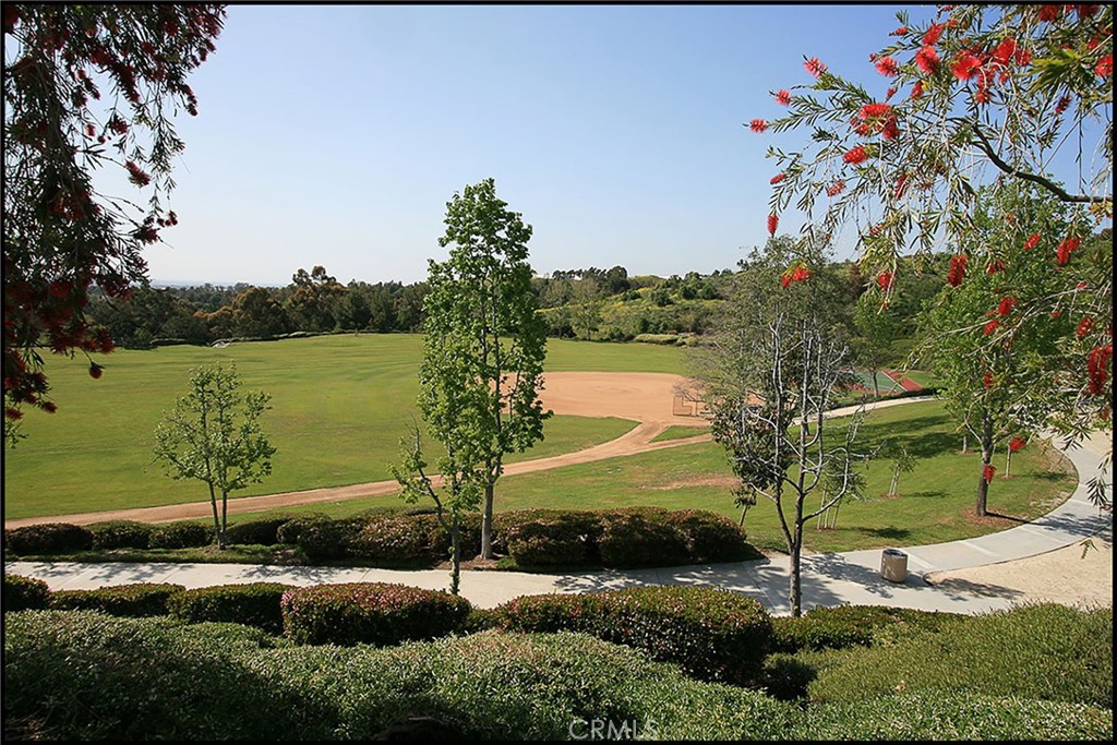 MLS #OC25252895 image #30