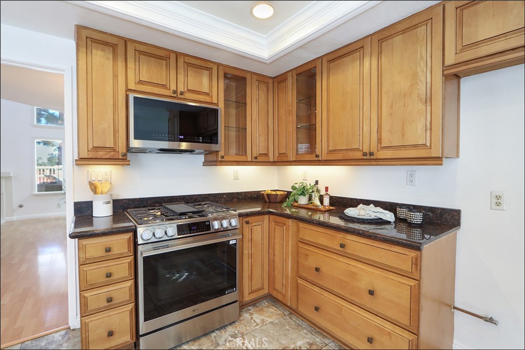 MLS #OC25252895 image #8