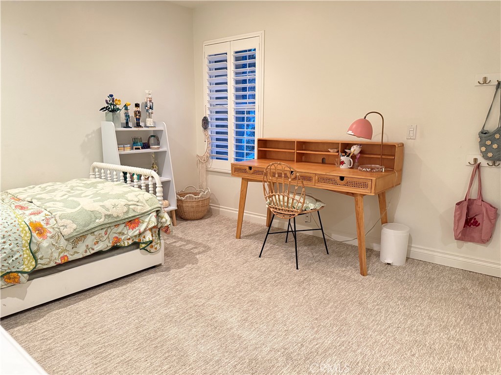 MLS #OC25252932 image #15