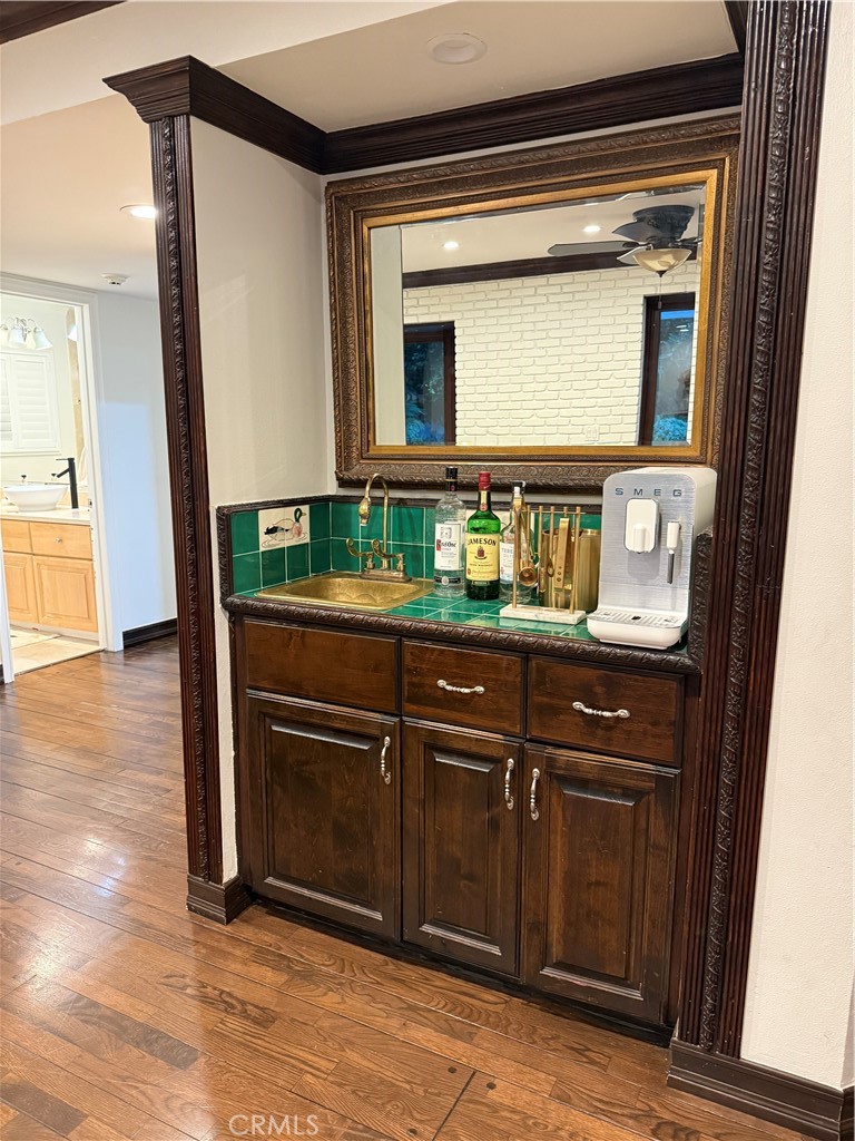 MLS #OC25252932 image #4