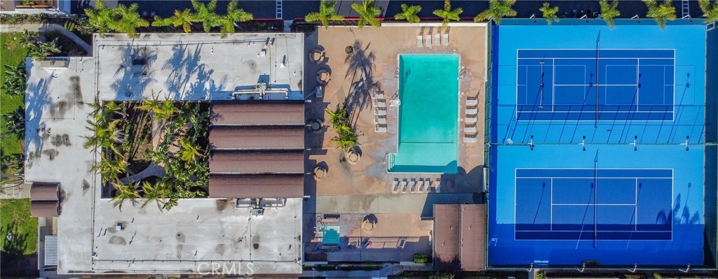 MLS #OC25252947 image #37