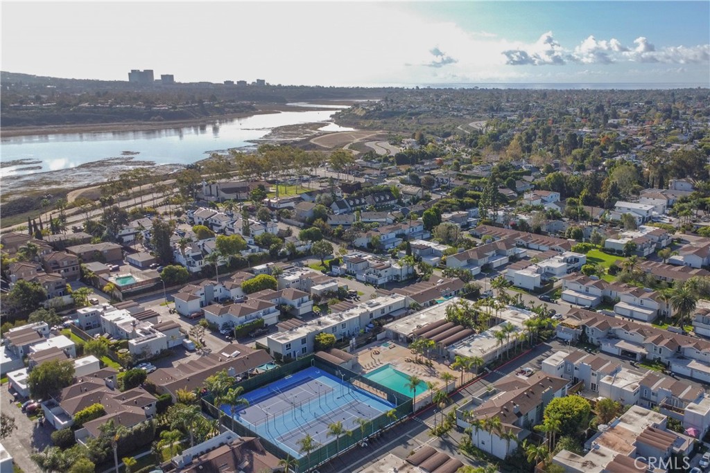 MLS #OC25252947 image #42