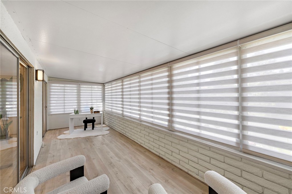 MLS #OC25178527 image #5